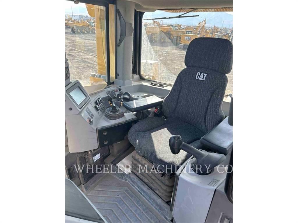 CAT D8 SU lánctalpas dózerek