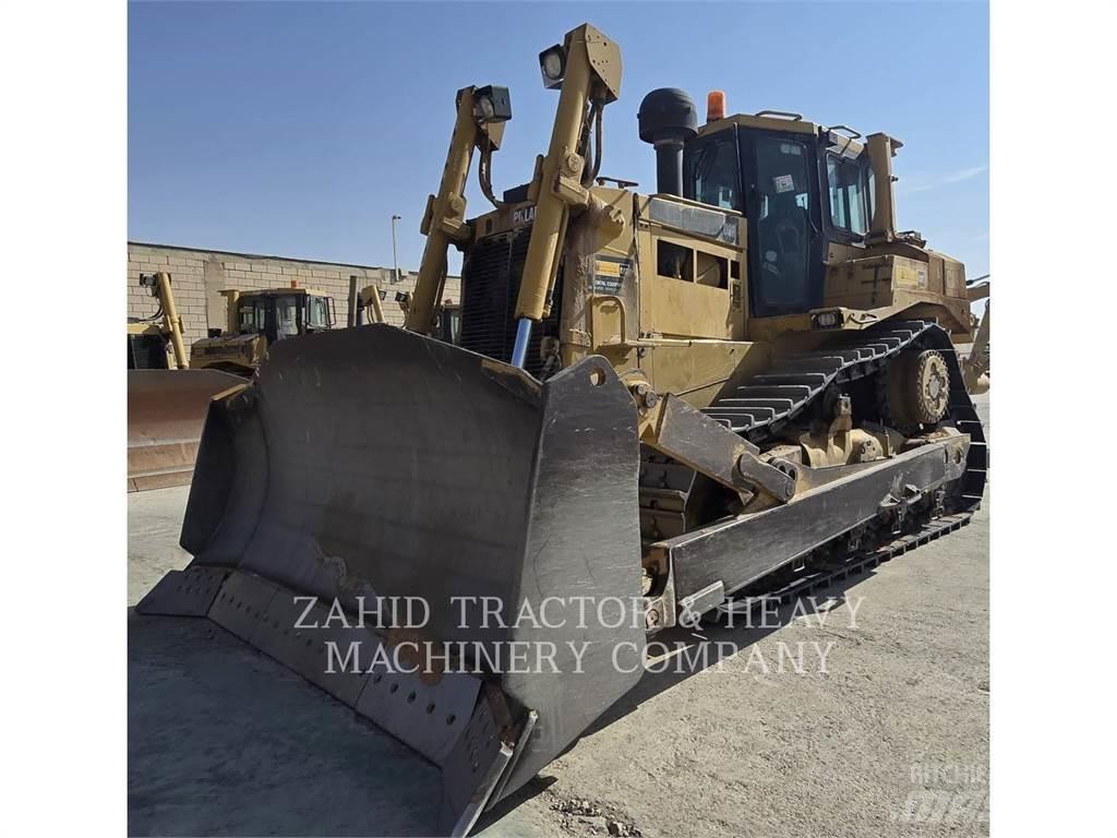 CAT D8R lánctalpas dózerek