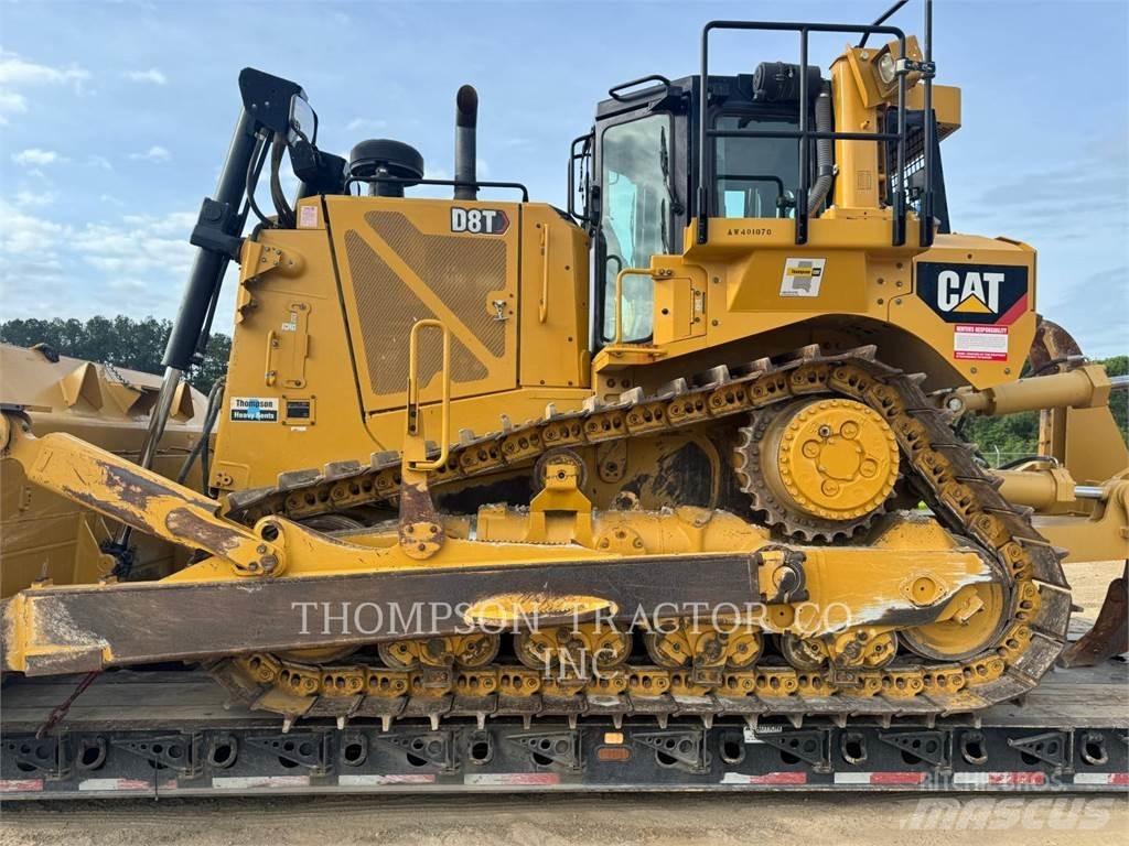 CAT D8T lánctalpas dózerek