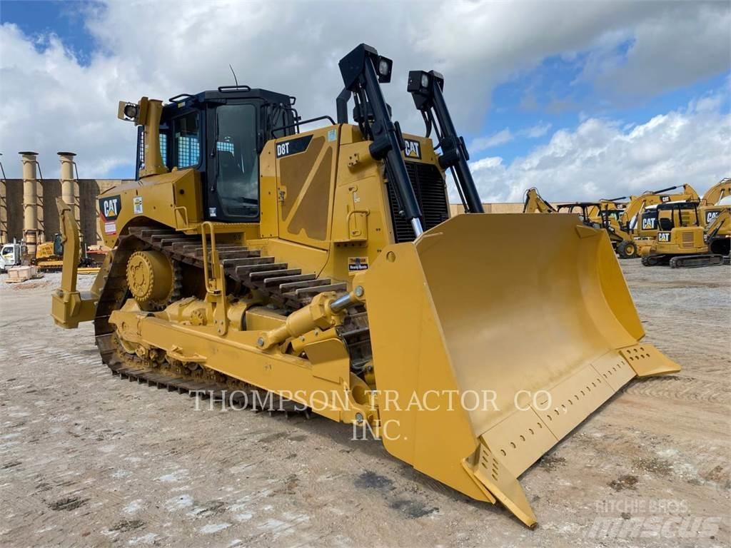 CAT D8T lánctalpas dózerek