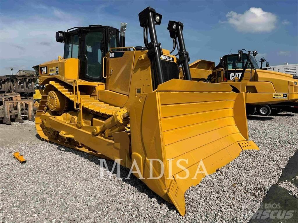 CAT D8T lánctalpas dózerek
