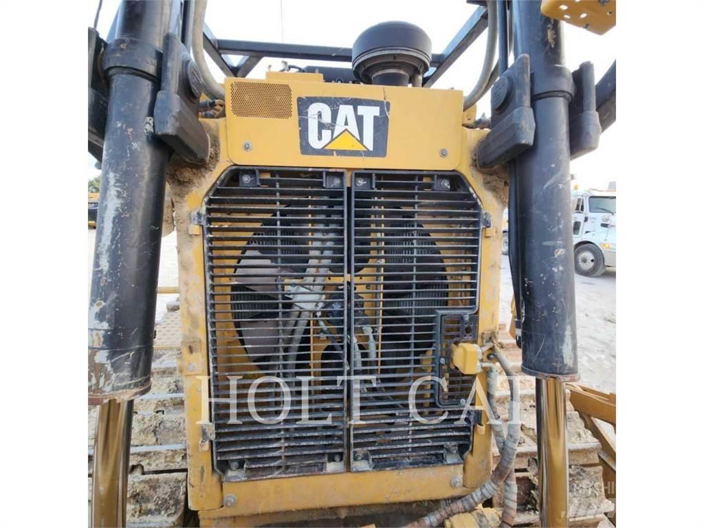 CAT D8T lánctalpas dózerek
