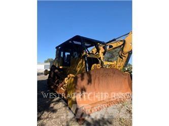 CAT D8T lánctalpas dózerek