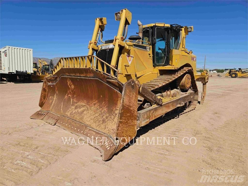 CAT D8T lánctalpas dózerek