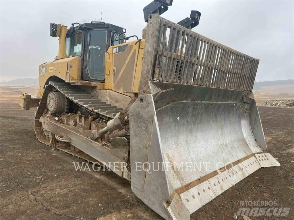CAT D8T lánctalpas dózerek