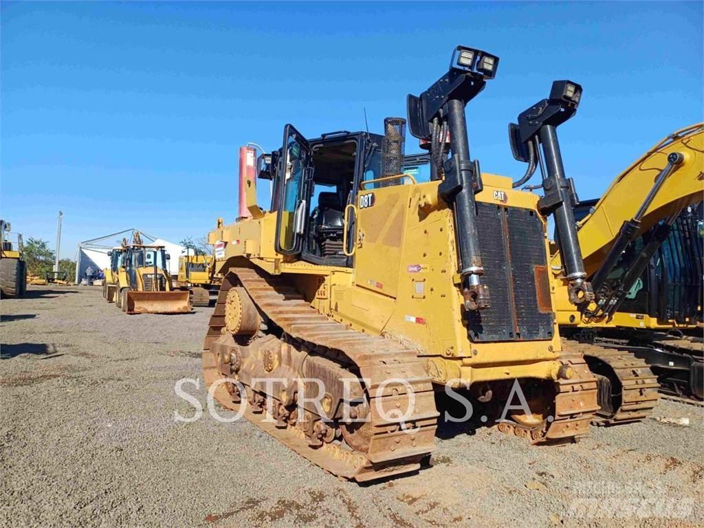 CAT D8T lánctalpas dózerek