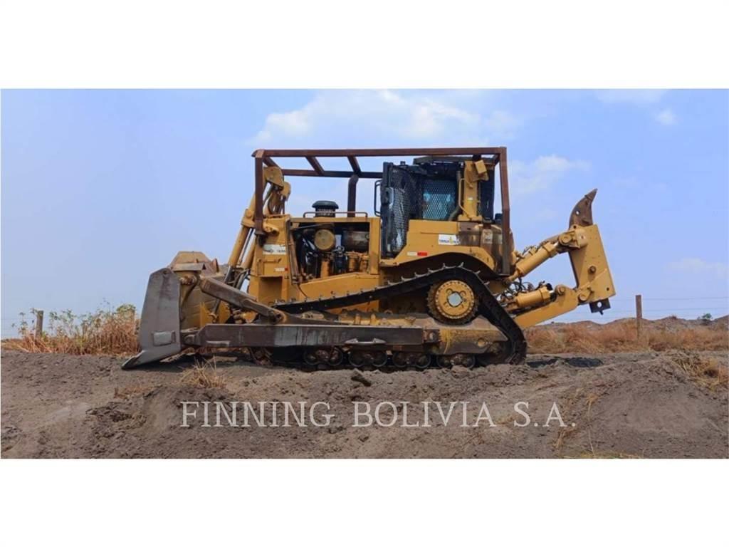 CAT D8T lánctalpas dózerek
