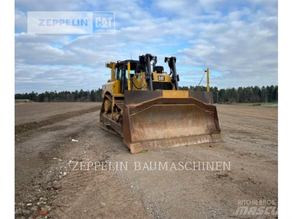CAT D8T lánctalpas dózerek
