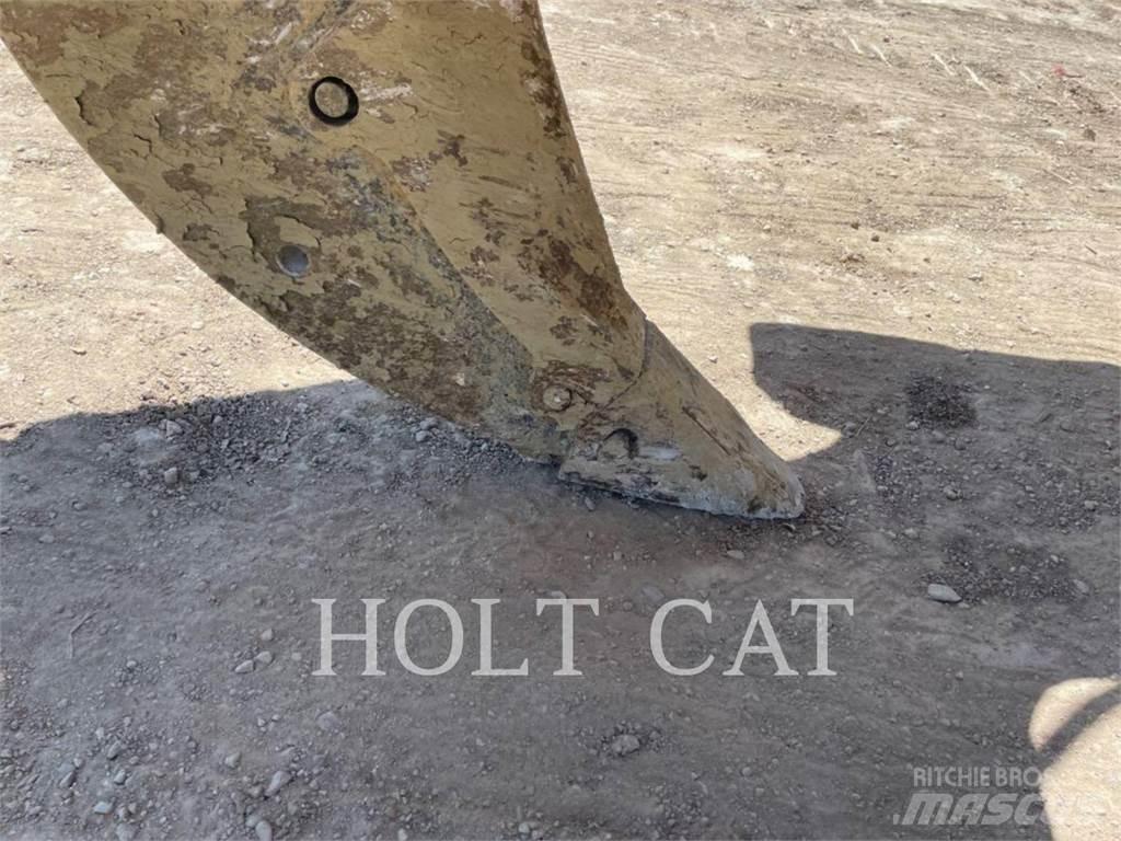 CAT D8T lánctalpas dózerek