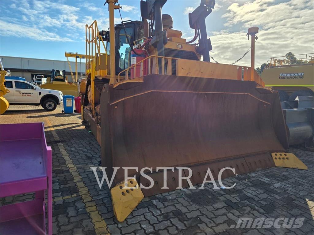 CAT D8T lánctalpas dózerek