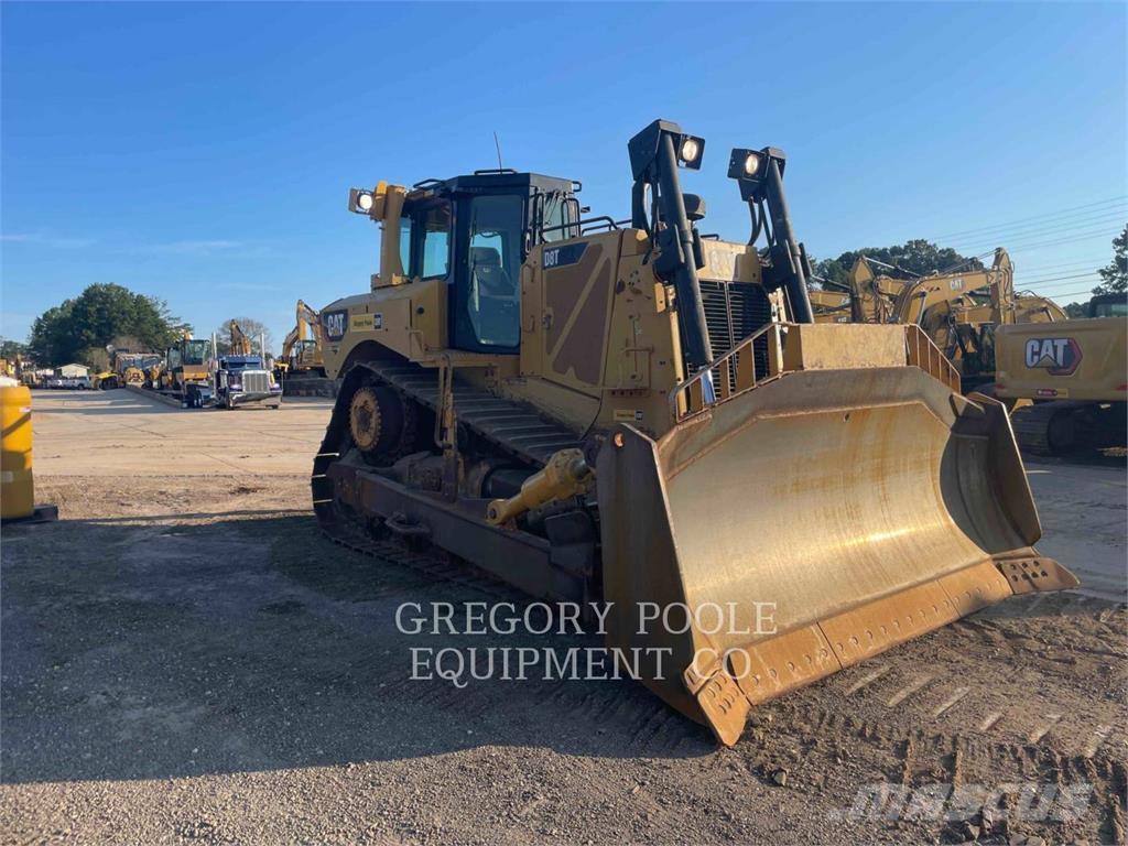 CAT D8T lánctalpas dózerek