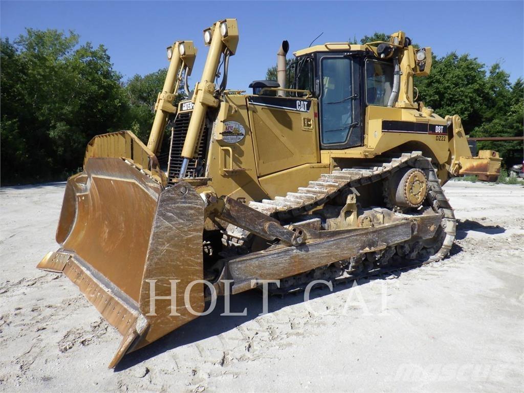 CAT D8T lánctalpas dózerek