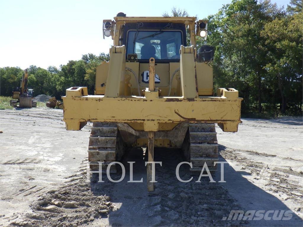 CAT D8T lánctalpas dózerek