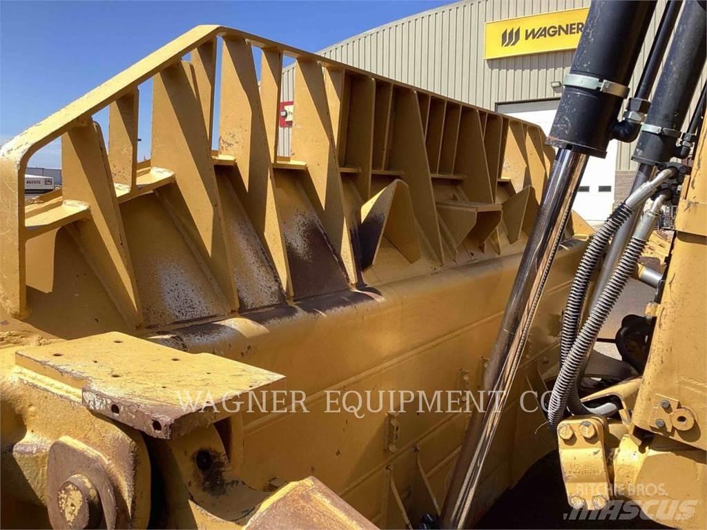 CAT D8T lánctalpas dózerek