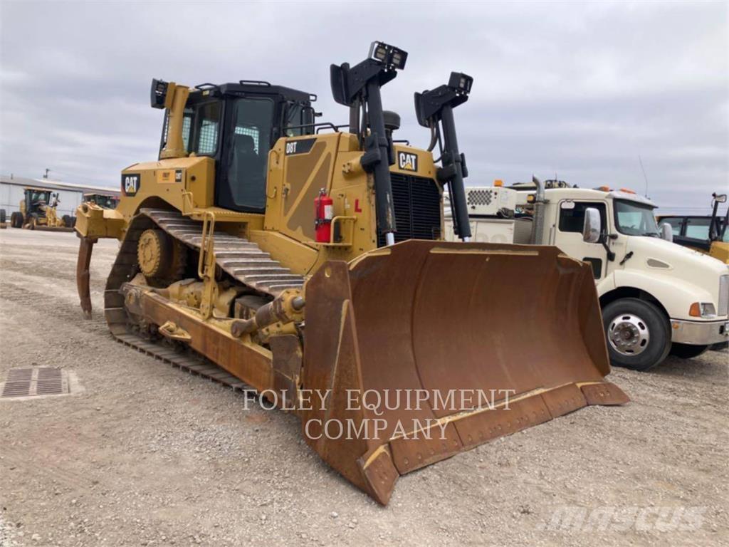 CAT D8T lánctalpas dózerek
