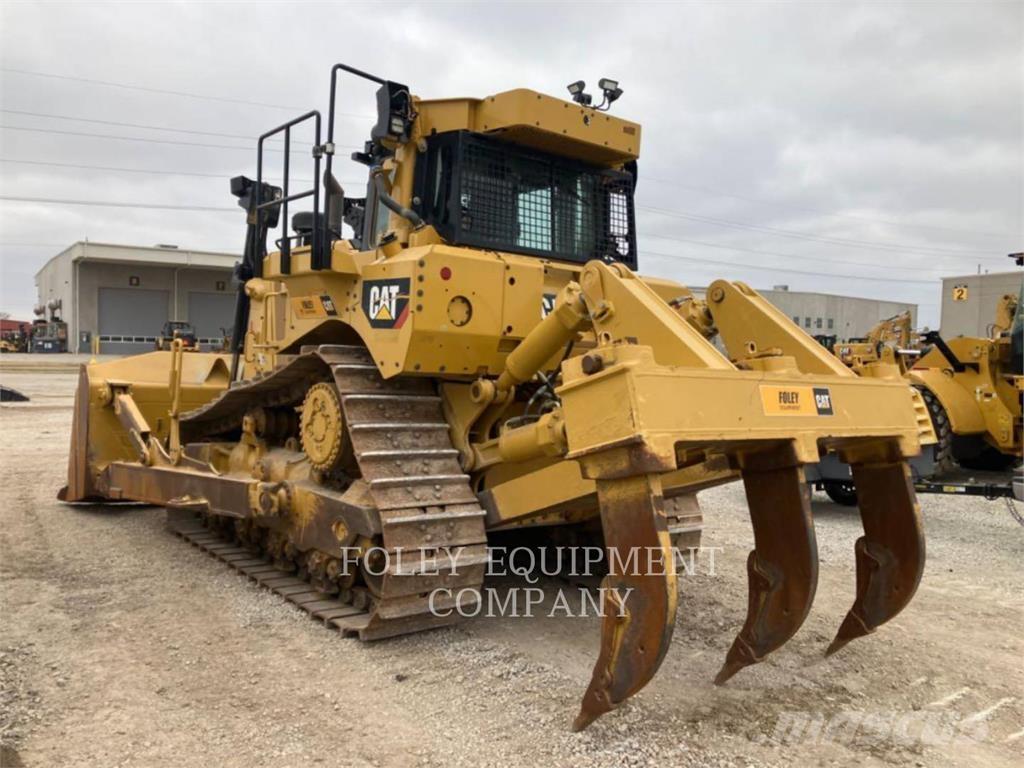 CAT D8T lánctalpas dózerek