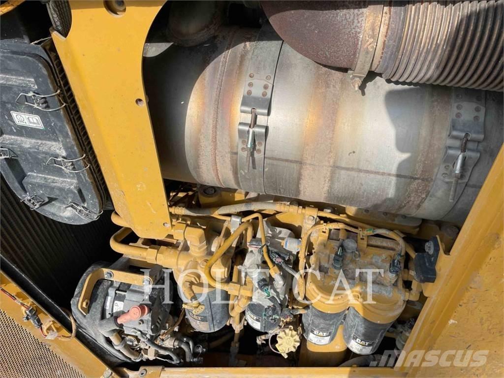 CAT D8T MS lánctalpas dózerek