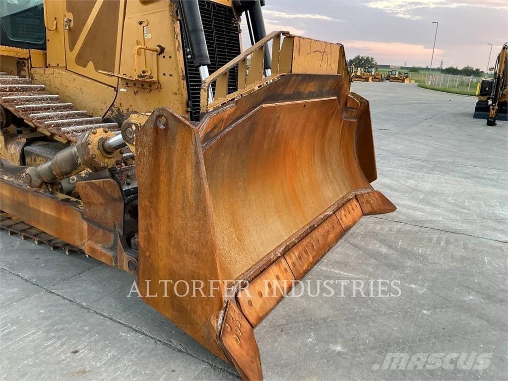 CAT D8T R lánctalpas dózerek