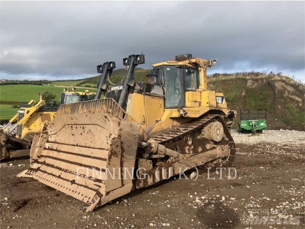 CAT D9 lánctalpas dózerek