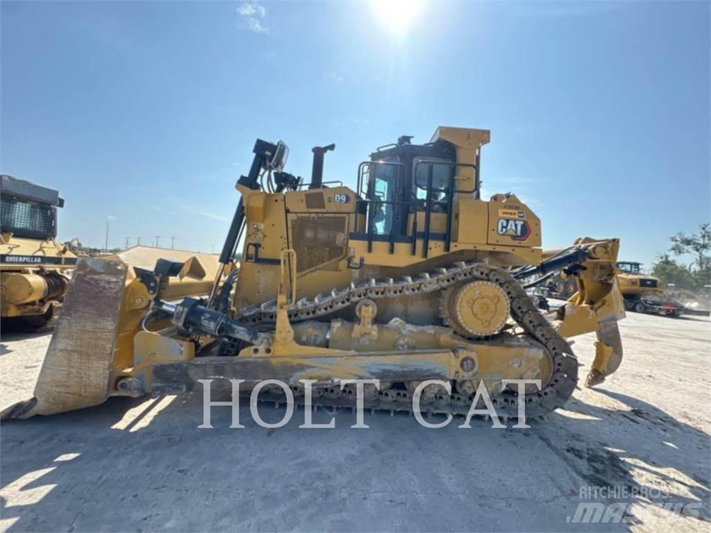 CAT D9 lánctalpas dózerek
