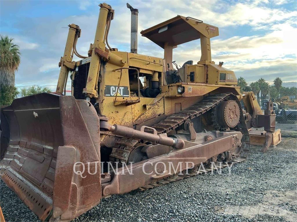 CAT D9L lánctalpas dózerek