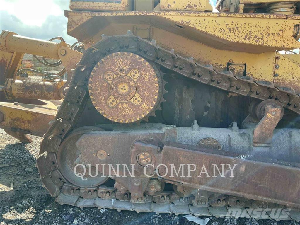 CAT D9L lánctalpas dózerek