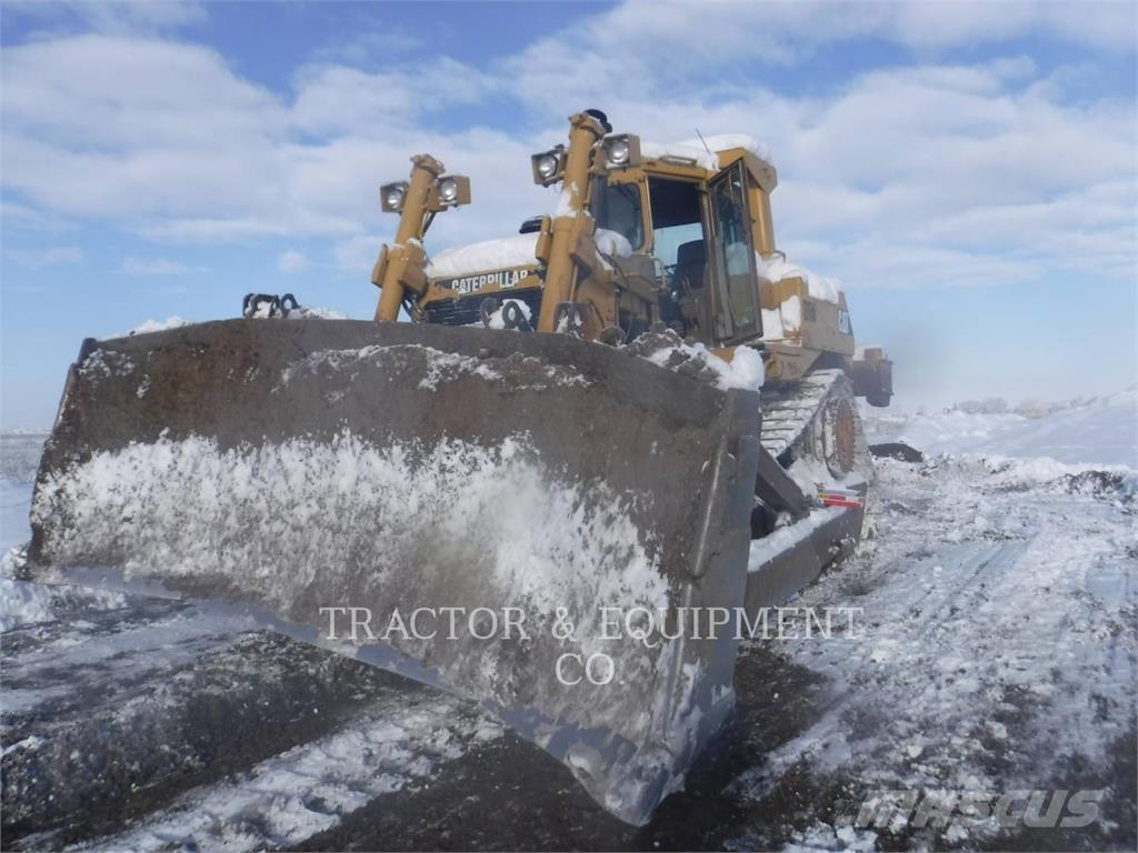 CAT D9N lánctalpas dózerek