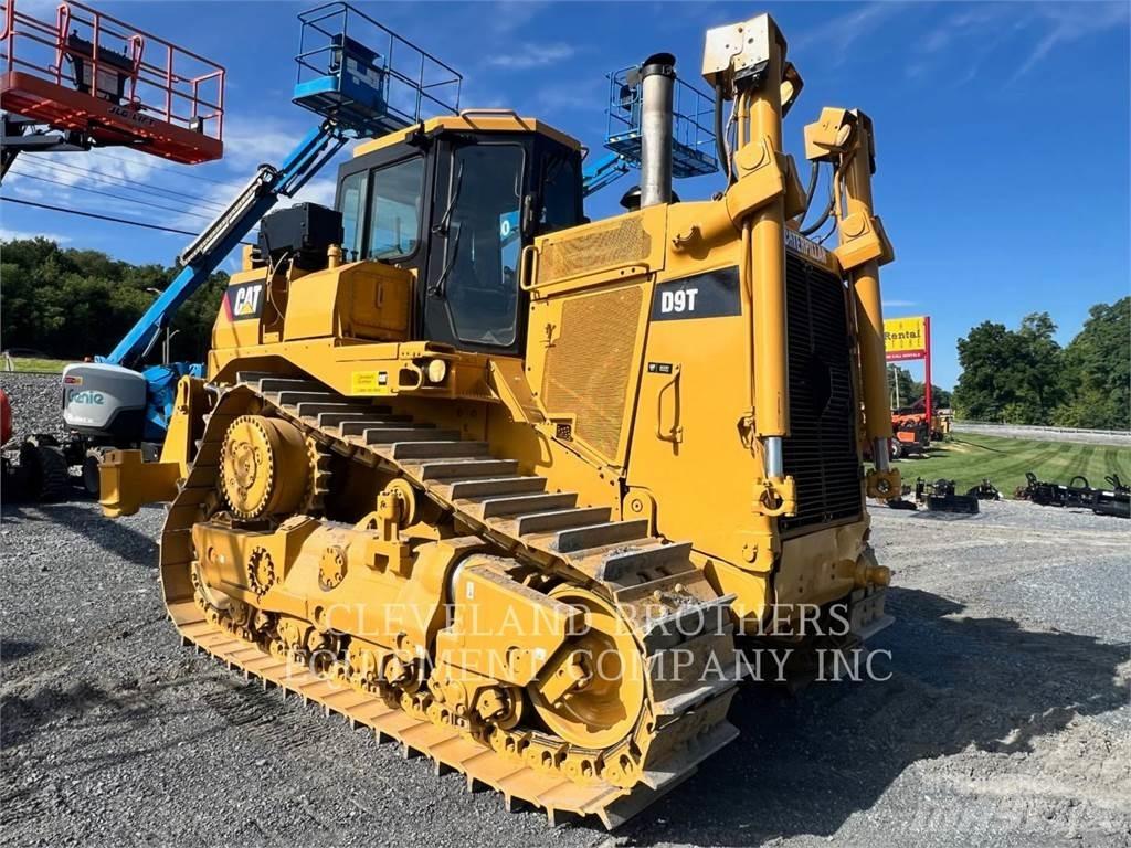 CAT D9T lánctalpas dózerek