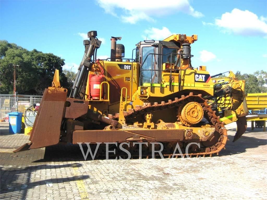 CAT D9T lánctalpas dózerek