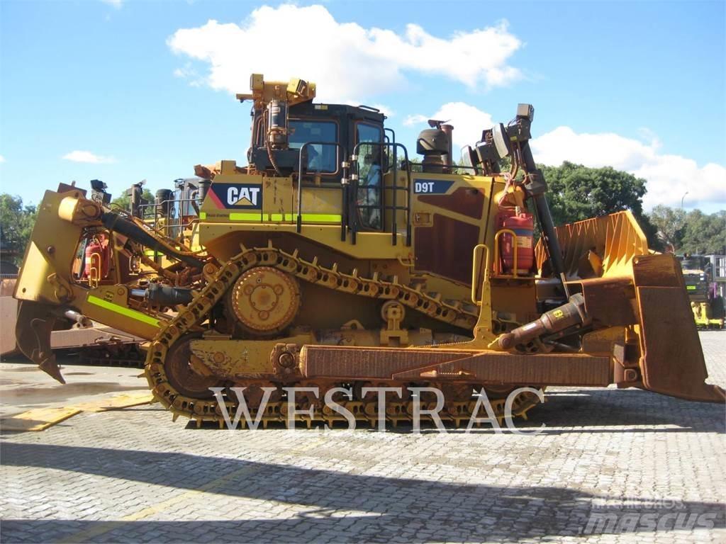 CAT D9T lánctalpas dózerek