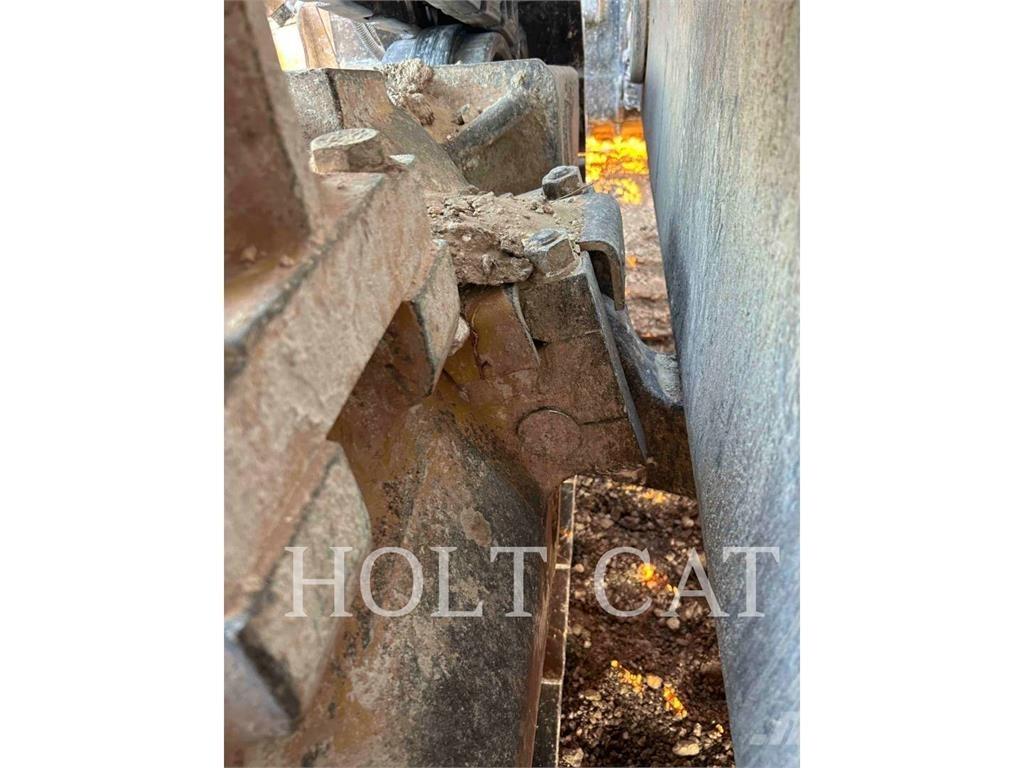 CAT D9T lánctalpas dózerek