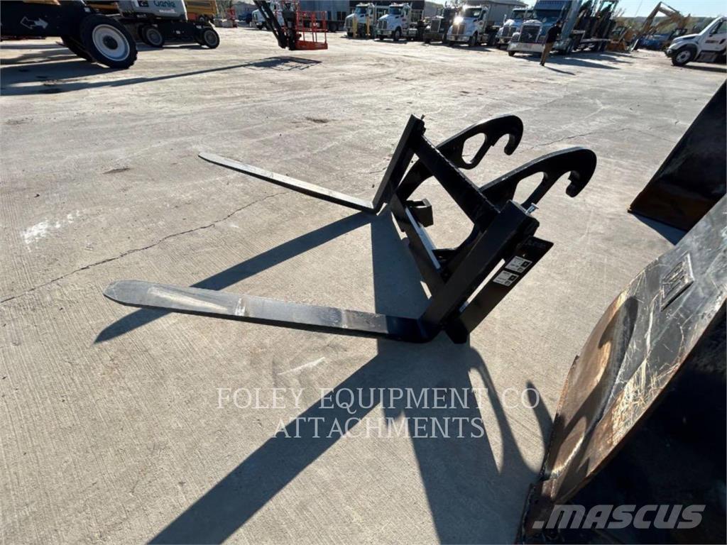 CAT FK20F53 Gumikerekes homlokrakodók