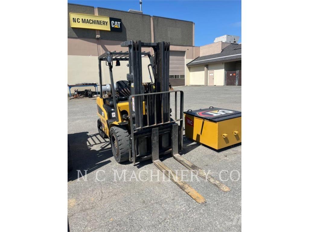 CAT GP30N5 Gázüzemű targoncák