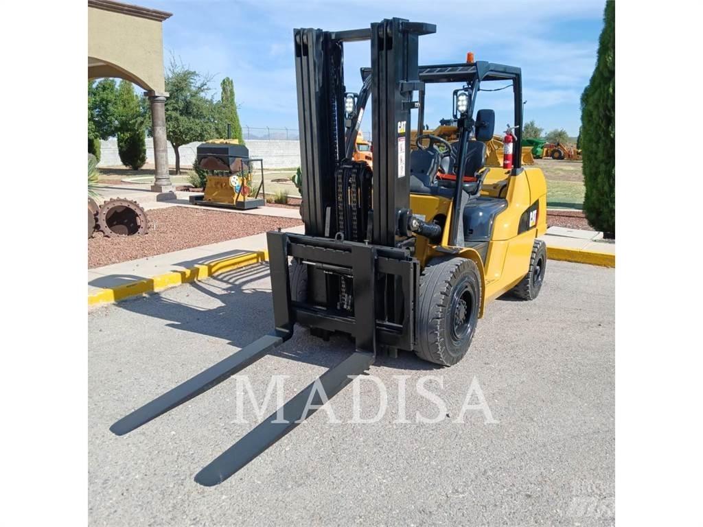 CAT LIFT TRUCKS DP50NM Dízel targoncák