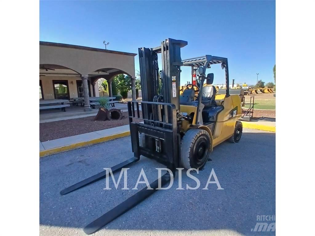 CAT LIFT TRUCKS DP50NM1 Dízel targoncák