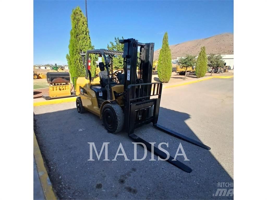 CAT LIFT TRUCKS DP50NM1 Dízel targoncák