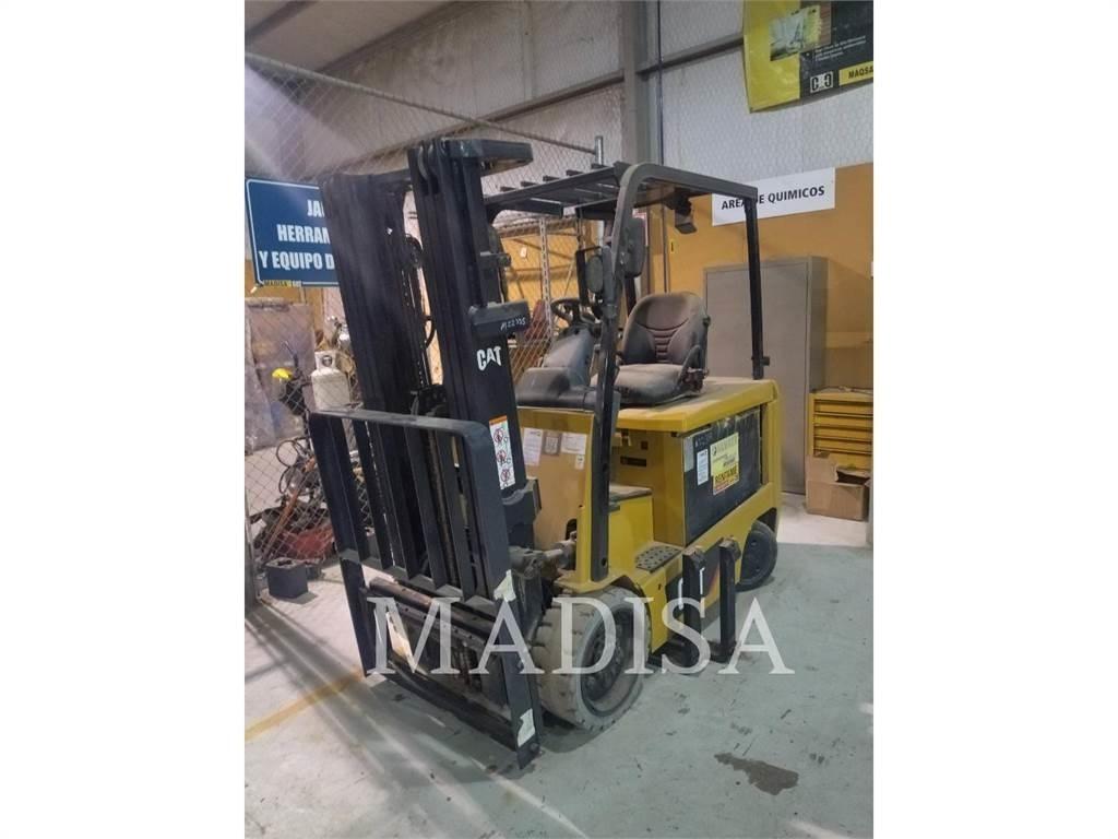 CAT LIFT TRUCKS EC25LN2 Targoncák-Egyéb
