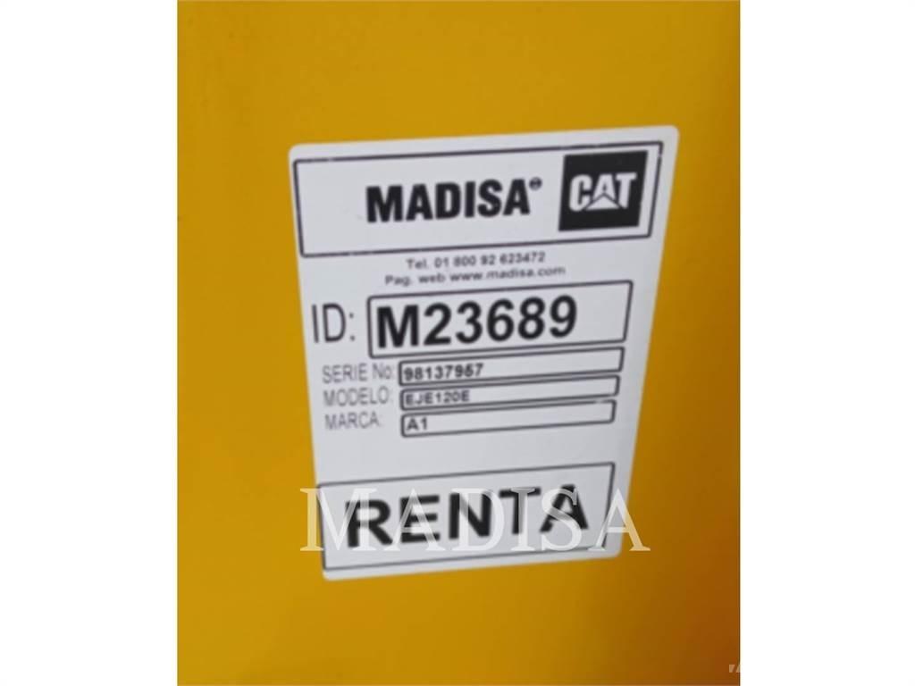CAT LIFT TRUCKS EJE120E Vonszolók