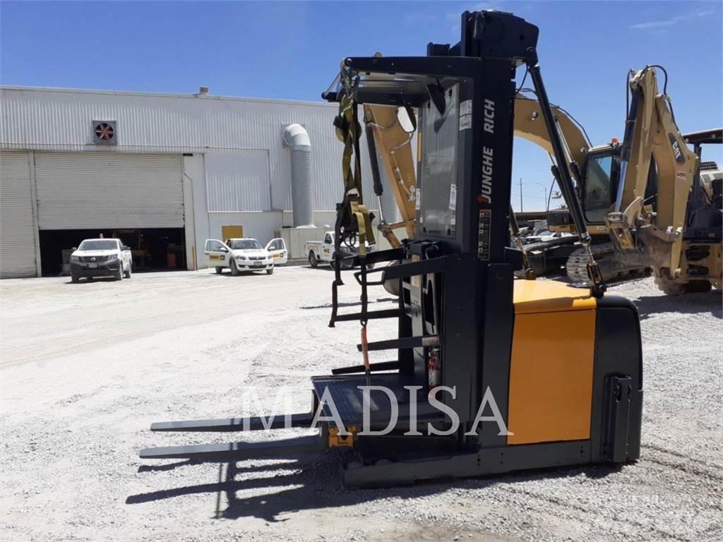 CAT LIFT TRUCKS EKS308 Targoncák-Egyéb