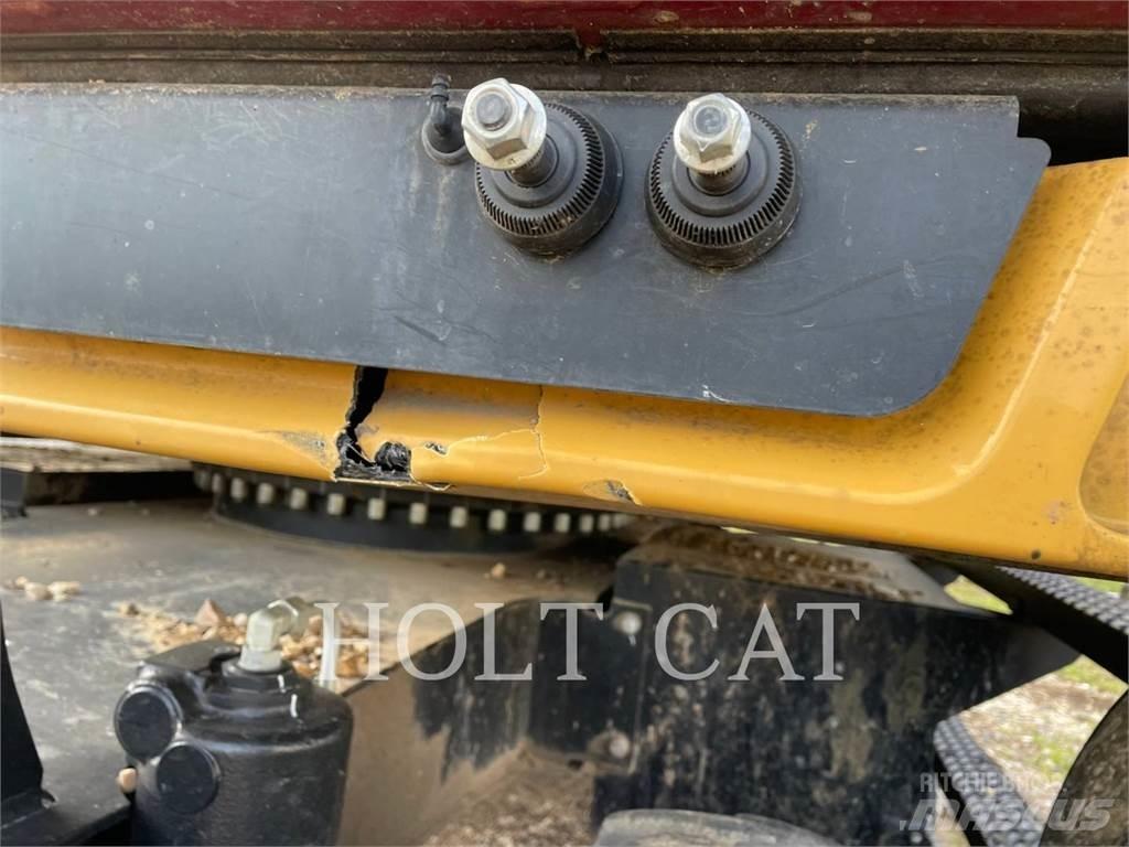 CAT M314-07 Gumikerekes kotrók