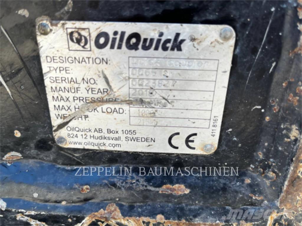 CAT M315F Gumikerekes kotrók