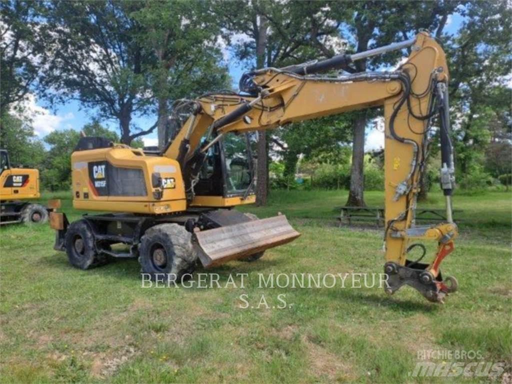 CAT M315F IVC Gumikerekes kotrók