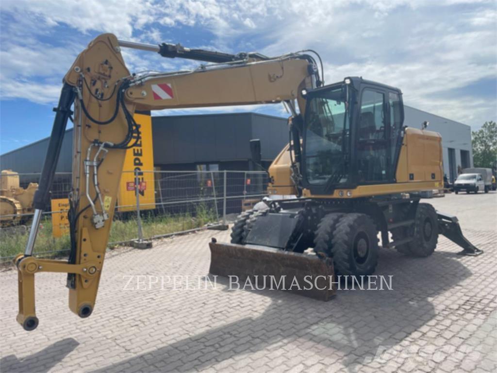CAT M316-07A Gumikerekes kotrók