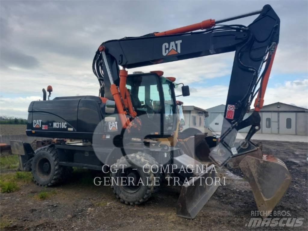 CAT M316C Gumikerekes kotrók
