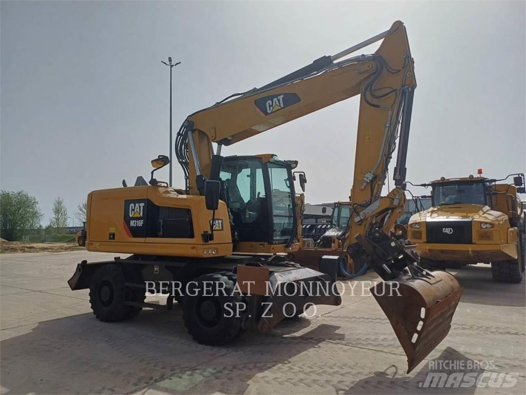 CAT M316F Gumikerekes kotrók