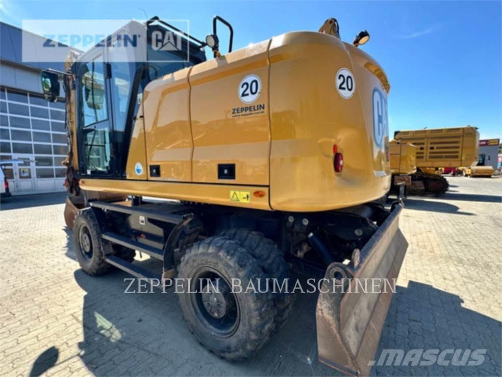 CAT M318-07A Gumikerekes kotrók