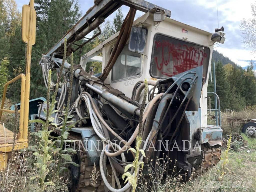 CAT M40 Talaj fúró