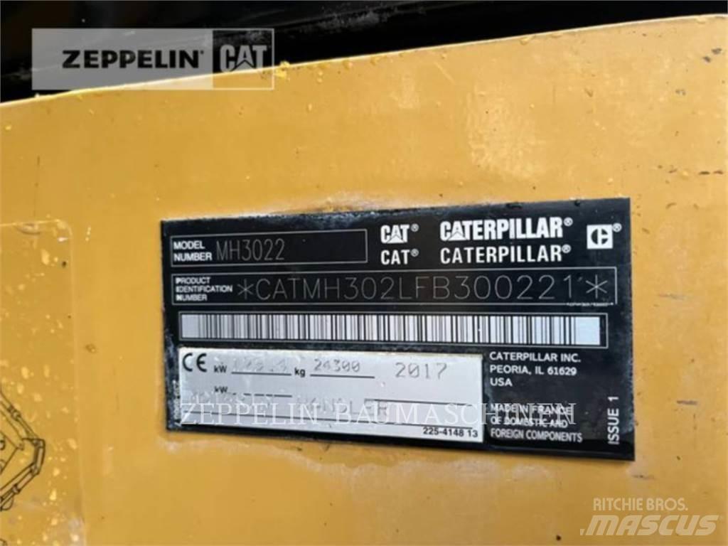 CAT MH3022 Bontásra használt kotrók