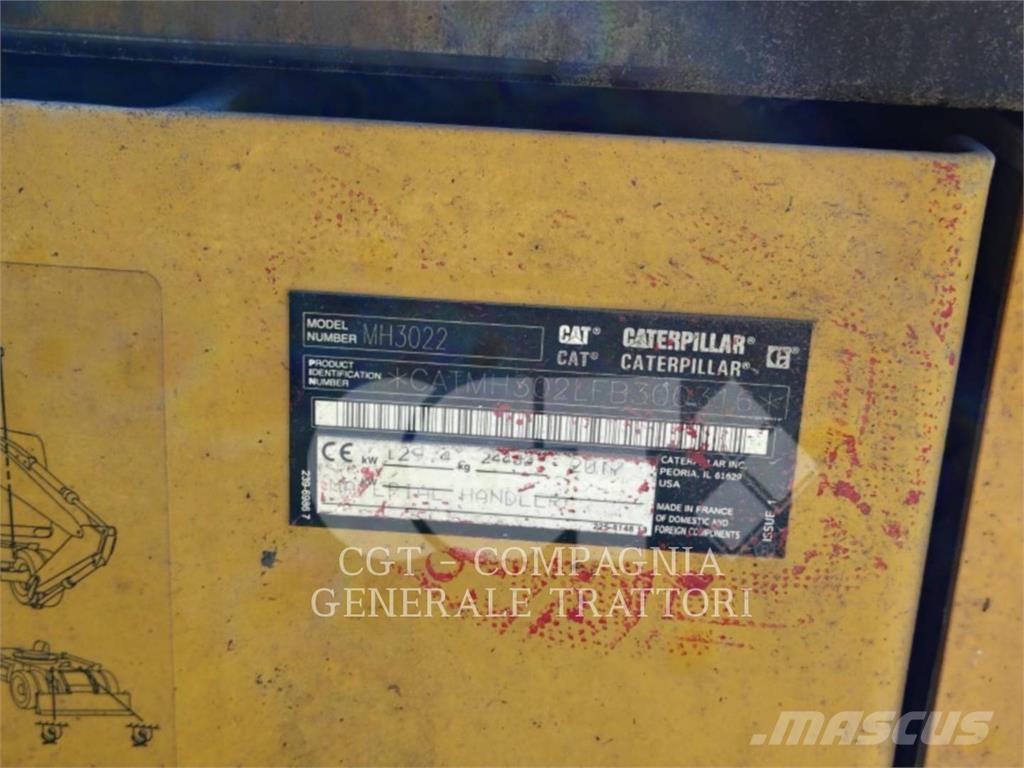 CAT MH3022 Gumikerekes kotrók