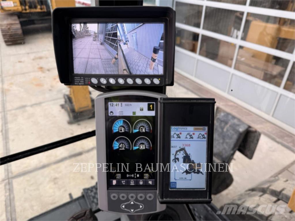 CAT MH3022-06C Bontásra használt kotrók